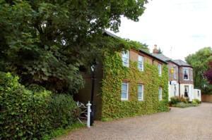 Stuart House Hotel Bar and Restaurant