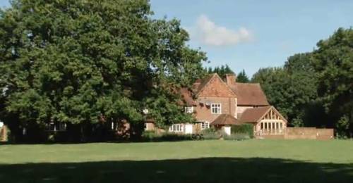 Howfield Manor Hotel
