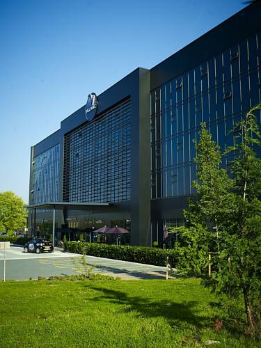 Village Urban Resort Solihull