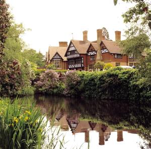 Grims Dyke Hotel