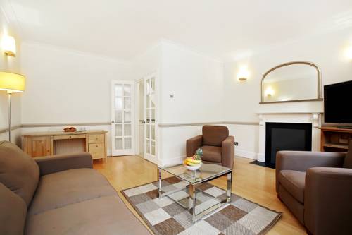 Private House - Victoria - Buckingham Palace