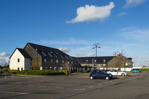 Holiday Inn Express London - Epsom Downs