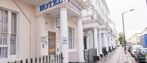 Carlton Hotel BandB