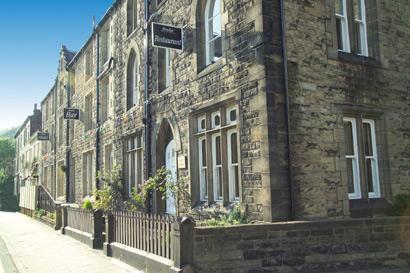 Hotels In Colne Bed Breakfast Uk Com 15 Moyles Hotel