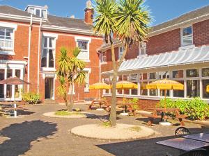 Edgbaston Palace Hotel and Restaurant in Birmingham