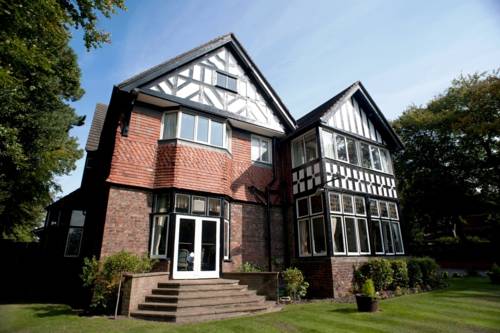 The Riverhill Hotel in 