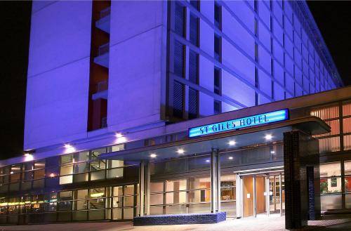 St Giles Heathrow â St Giles Classic Hotel
