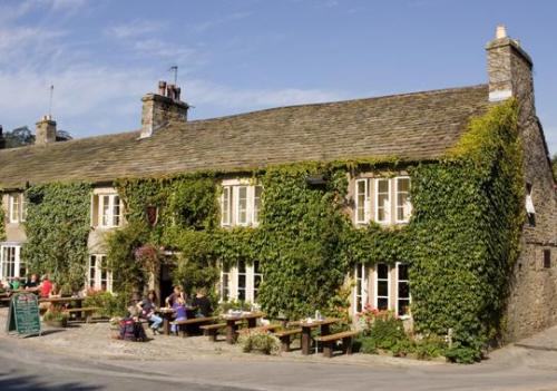 Red Lion Hotel