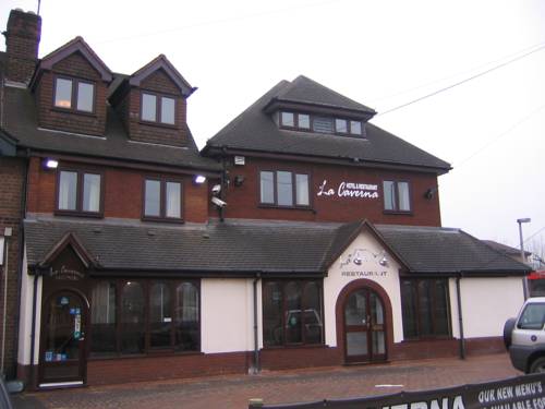 La Caverna Hotel and Italian Restaurant