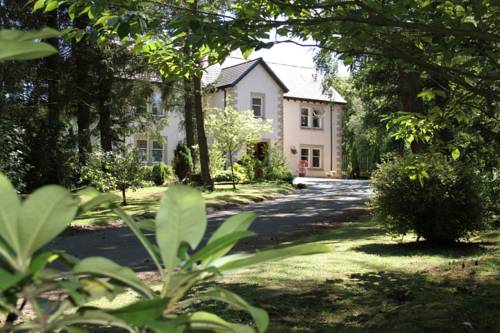 Arden Country House