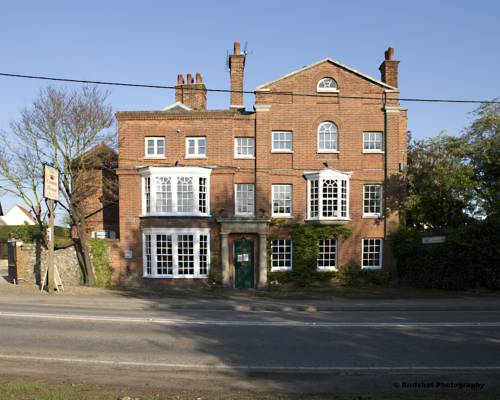 The Crown House Hotel