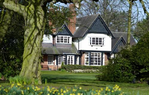 Mere Court Hotel