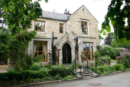 Moss Lodge