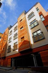Base Serviced Apartments - Cumberland Street