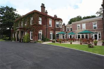 Farington Lodge Hotel