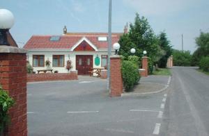 Laburnum House  Lodge - West Huntspill