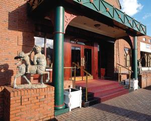 Britannia Hotel and Restaurant - Stockport
