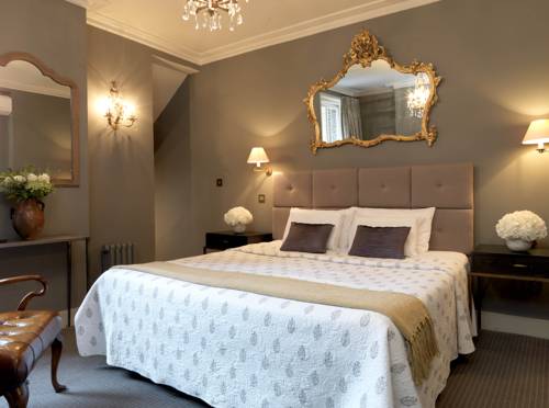 Fielding Hotel