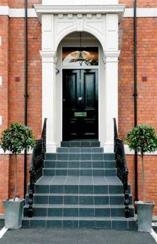 Kensington House Aparthotel
