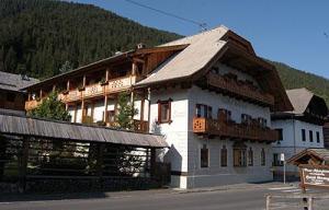 Hotel Gasthof Wei&szlig;ensee