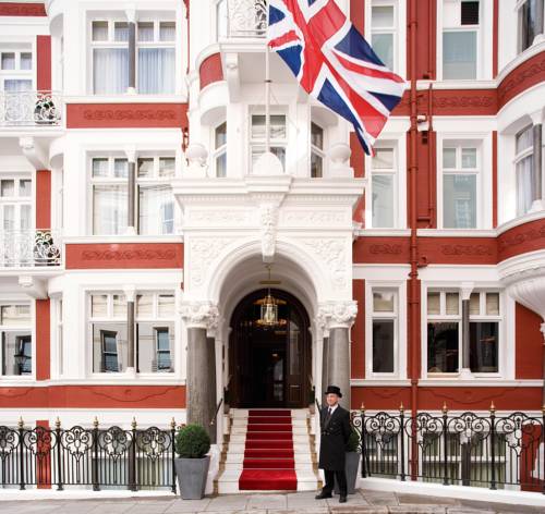 St James Hotel and Club