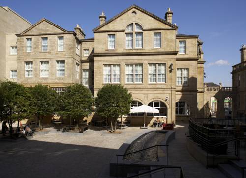 Leopold Hotel