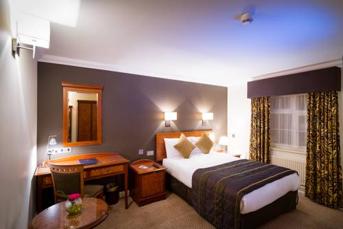 The Royal Chace Hotel