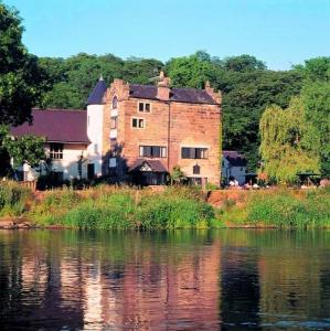 The Priest House on the River Country House