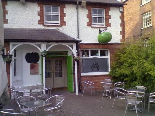 Hotels Accommodation Near Southwell Racecourse Rolleston The Bramley Le Inn