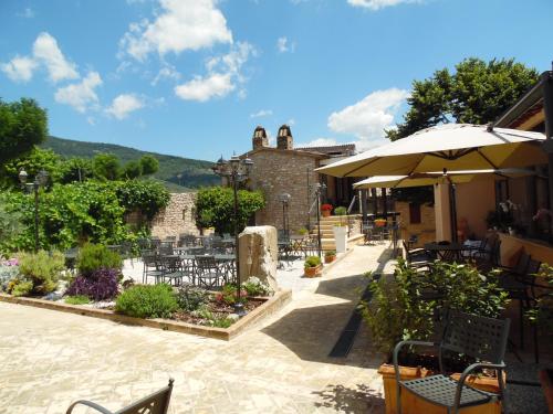 La Corte del Conte | Piazza Vallegloria 13, Spello, 06038 | Hotels ... La Corte del Conte | Piazza Vallegloria 13, Spello, 06038 | Hotels ...